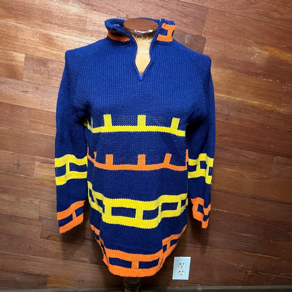 VINTAGE 60s Little Lisa Size Medium 1/4 Zip Geometric Old Money Knit Sweater